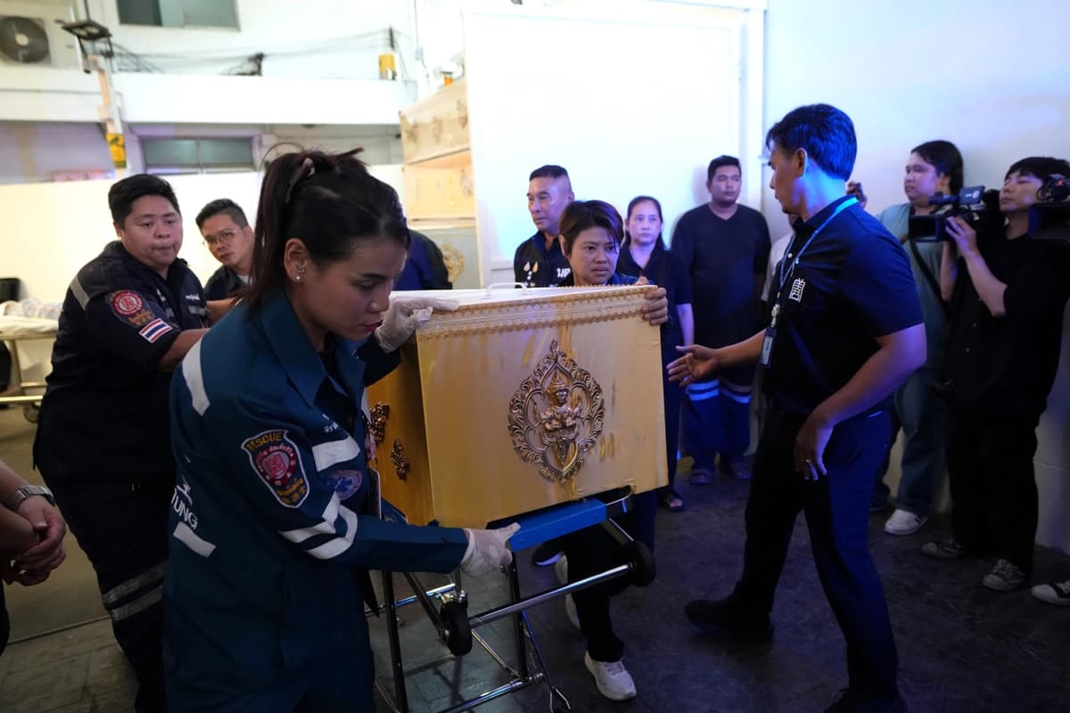 Muere una niña de 12 años tras el tiroteo en escuela tailandesa; ya son al menos 8 víctimas