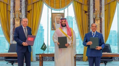 Trump elogia el nuevo pacto de defensa entre Turquía, Arabia Saudita y Pakistán