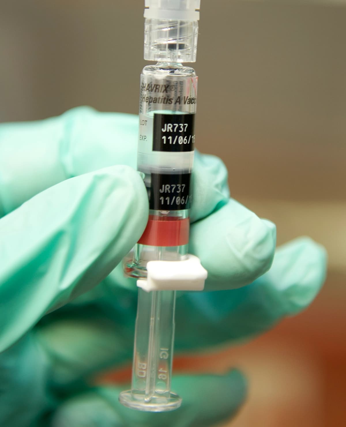 La mayoría de adultos no son inmunes a la hepatitis A o B: Estudio