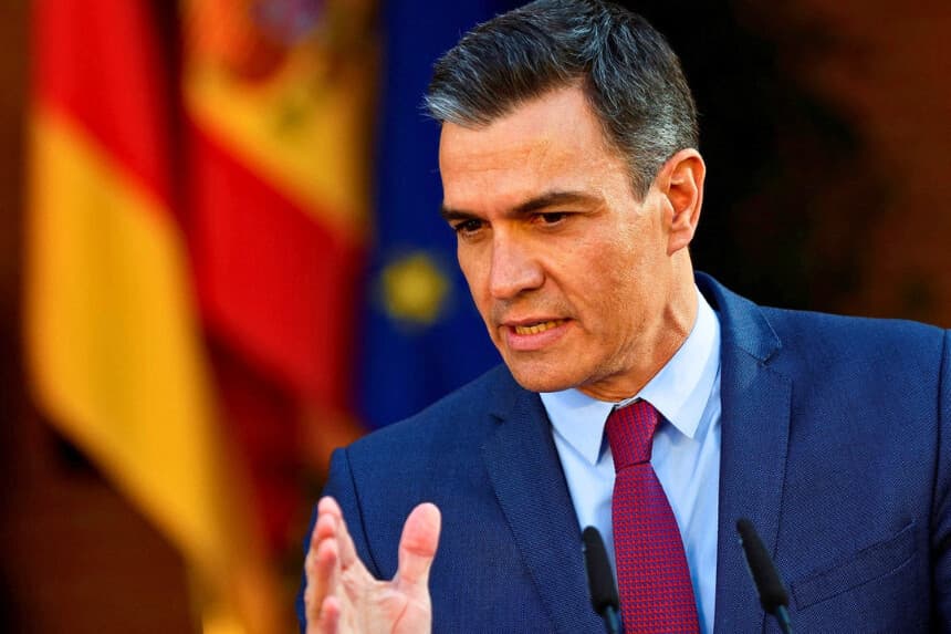 España trasladará a 500 niñas migrantes de Ceuta a la península, mientras la UE pide su retorno a Marruecos