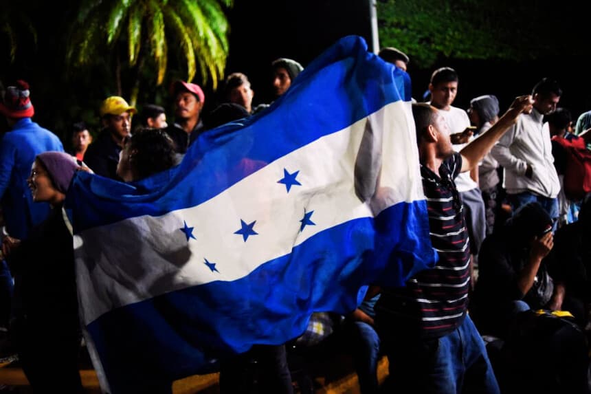 Washington advierte a migrantes sobre los riesgos de cruzar hacia Guatemala