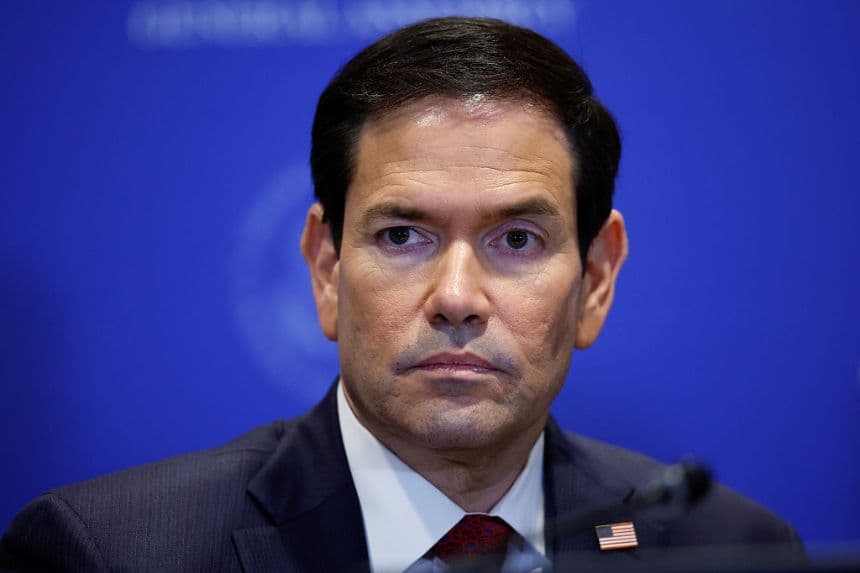Marco Rubio dice que se debe reconstruir economía de Venezuela para que un futuro gobierno electo tenga éxito
