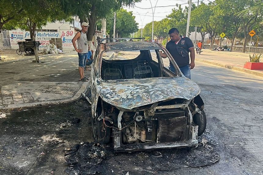 EE. UU. emite alerta a sus ciudadanos para Santa Marta, Colombia por bloqueo de grupo armado