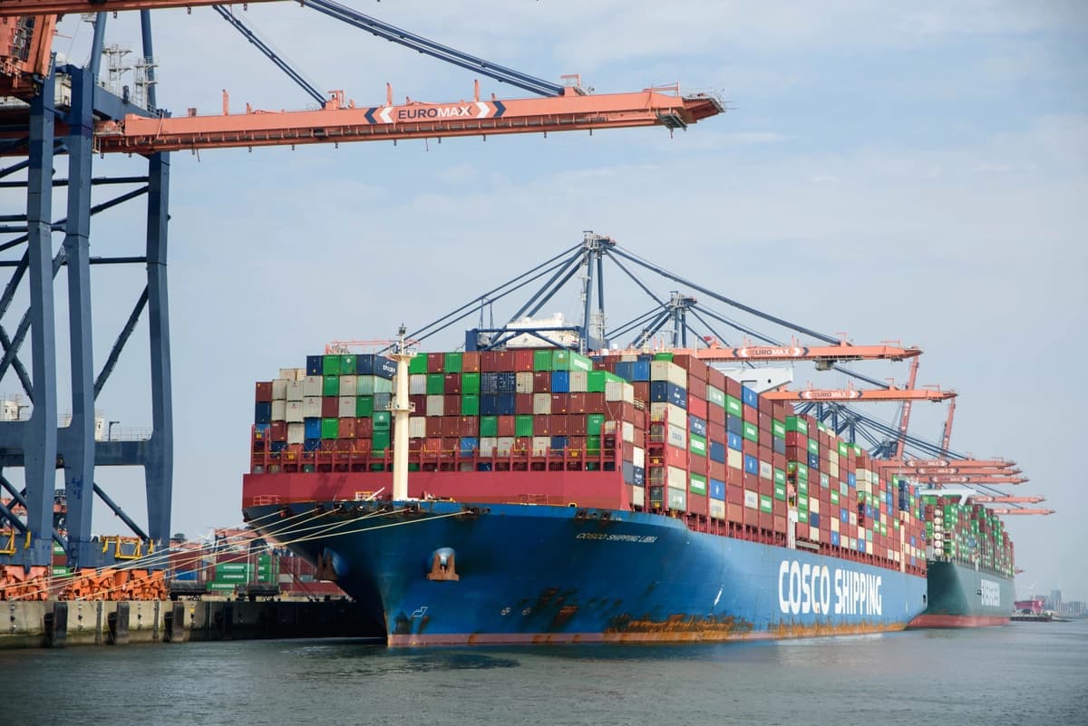 China afronta dificultades económicas y analistas descartan que pueda sostener una guerra con la UE
