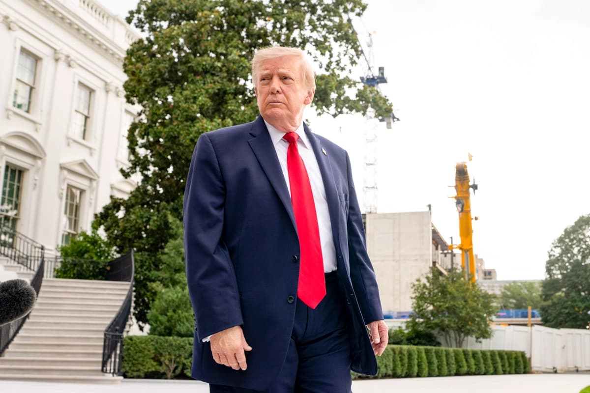 Trump se reúne con líderes de la industria de IA mientras crecen temores de riesgos