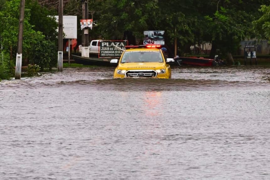 Cuatro mil familias enfrentan las consecuencias del temporal en Paraguay