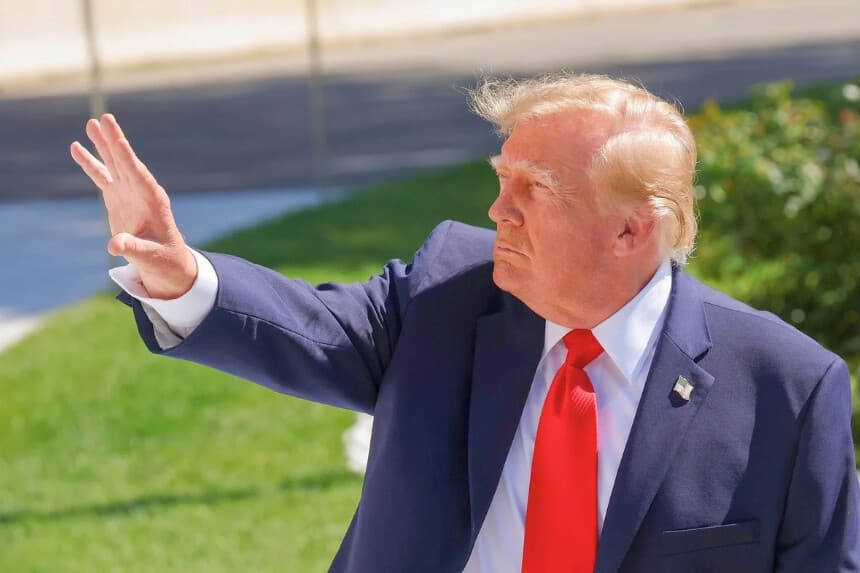 Trump dice que lamenta haber nominado a Barrett, Kavanaugh y Gorsuch para la Corte Suprema