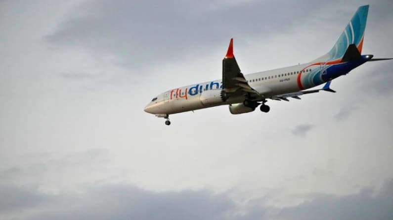 Emiratos califica de acto terrorista intento de secuestro de vuelo con destino a Israel