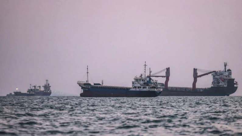 Grupo advierte sobre probabilidad de que barcos que transitan estrecho de Ormuz sufran acciones hostiles