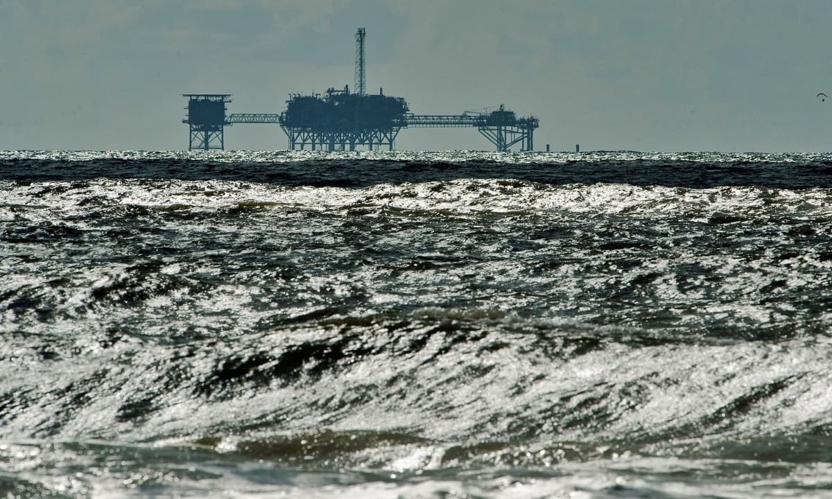 EPA impulsa puerto en alta mar con capacidad de exportación anual de 605 millones de barriles
