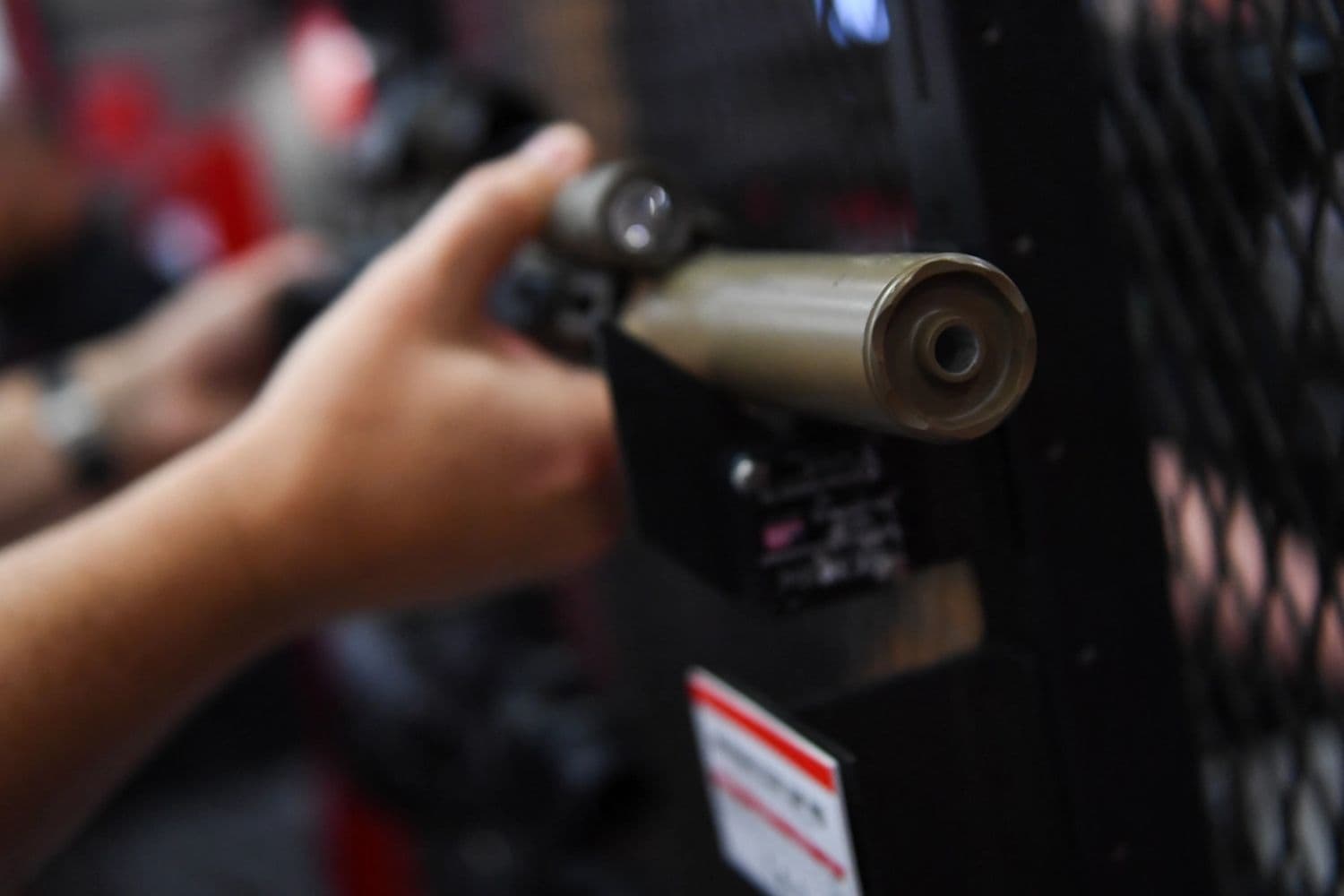 Gobierno federal suspende registro de silenciadores y armas de cañón corto