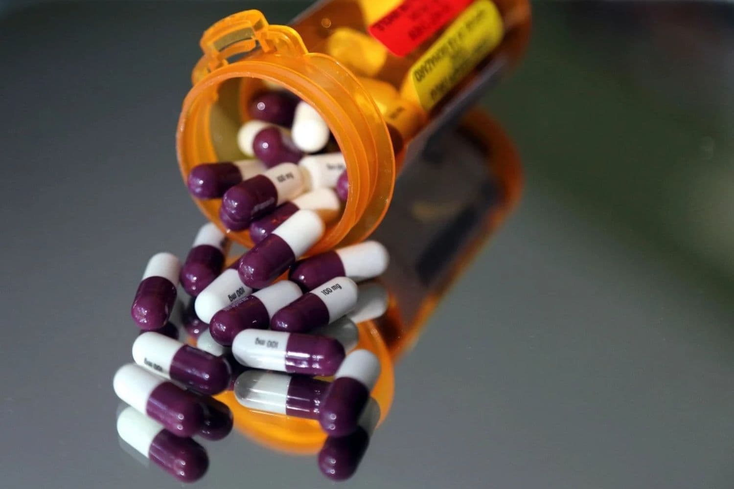 Farmacia en North Andover, Massachusetts, en una foto sin fecha. (Elise Amendola/AP Photo)