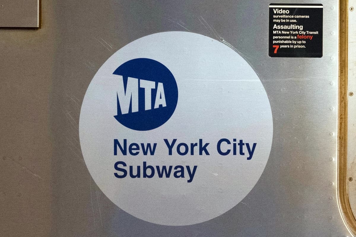 Un hombre muere a tiros en andén del metro en Manhattan