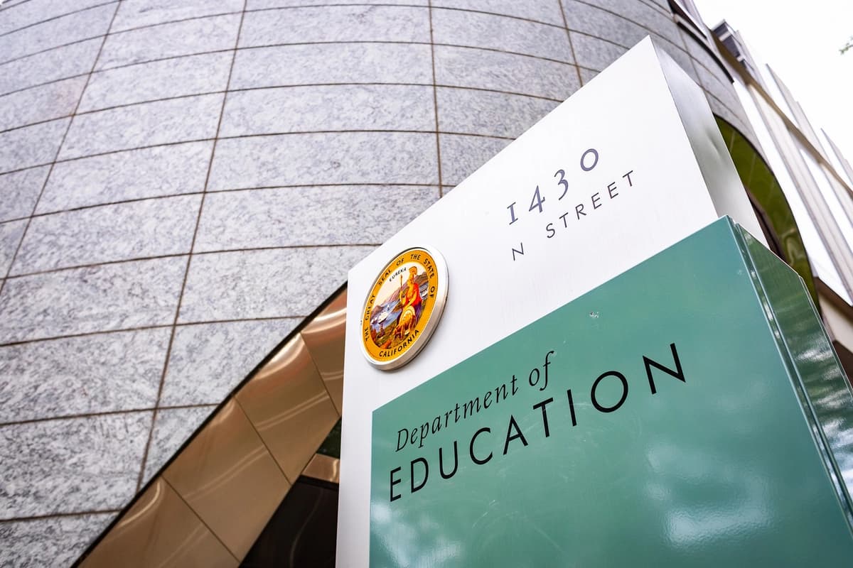 Datos de millones de estudiantes de California quedaron expuestos tras un ciberataque