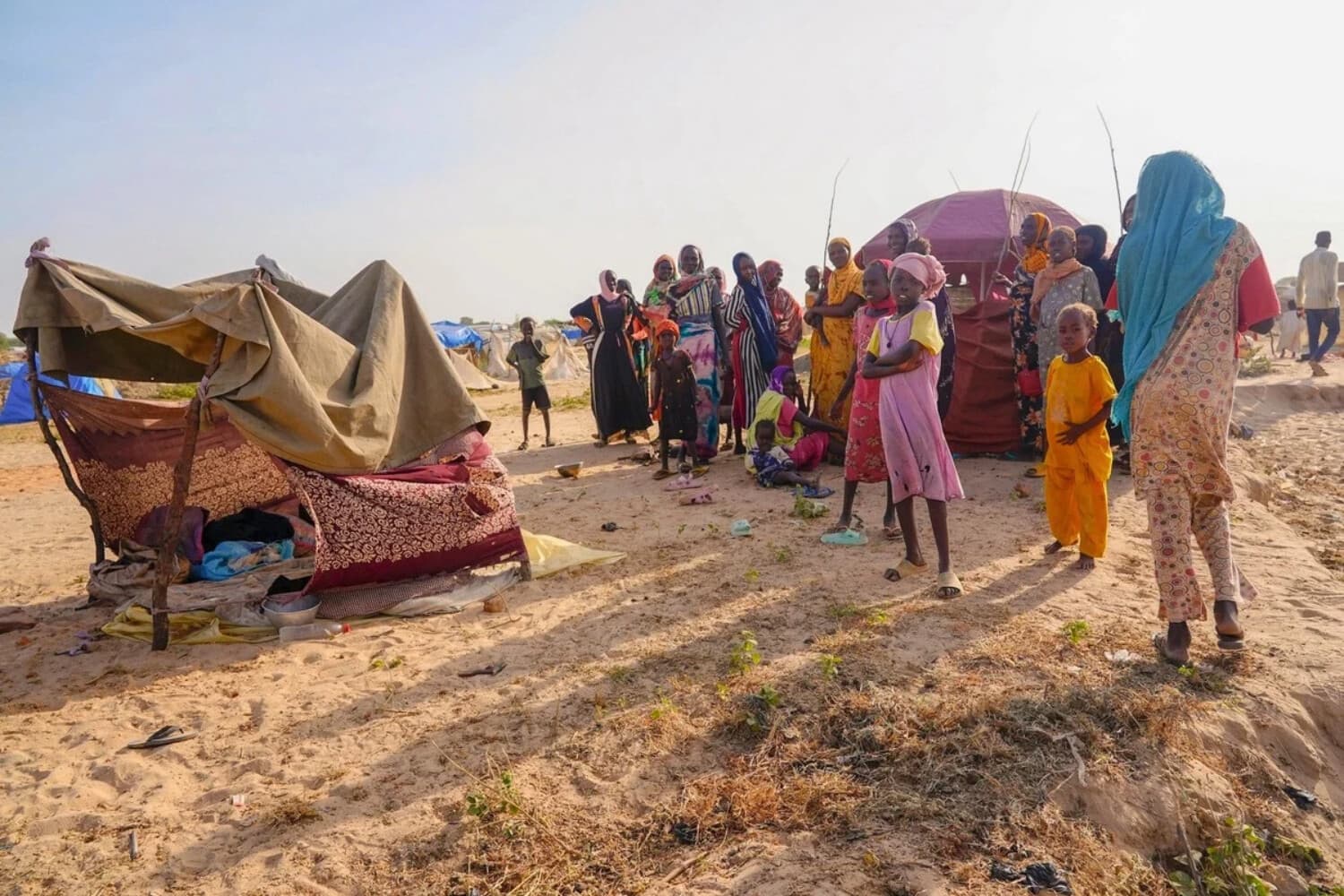 Refugiados sudaneses llegan a Adre, en Chad, el 6 de octubre de 2024. (The Canadian Press/AP/Sam Mednick).