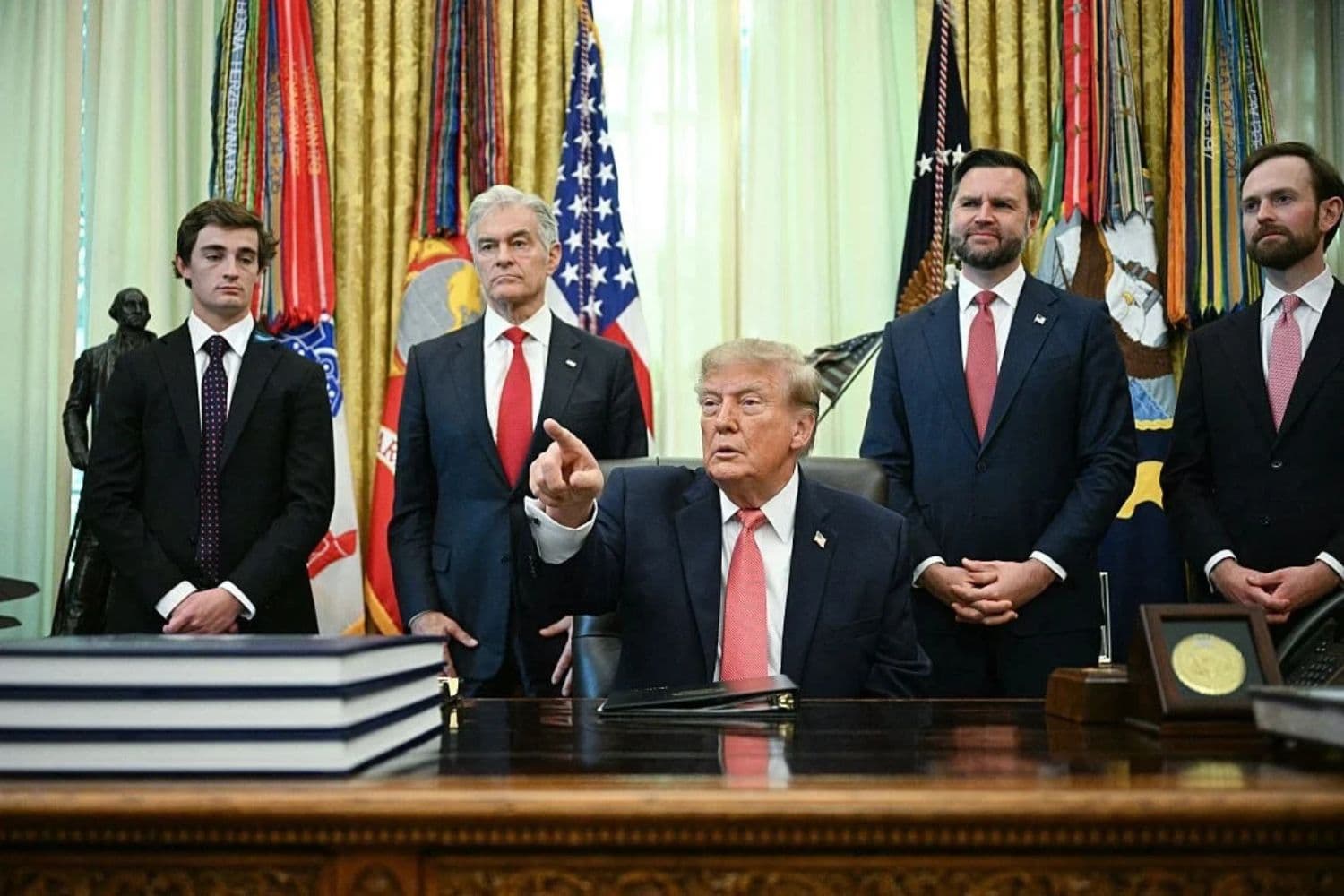 Trump dice que él y Vance no hablaron sobre el respaldo para las elecciones de 2028