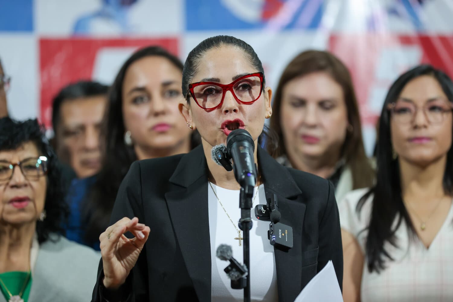 Detienen en Ecuador a la excandidata presidencial del correísmo Luisa González